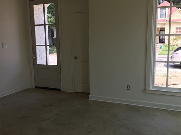 4th image of 937 Philadelphia St Lot 24-25