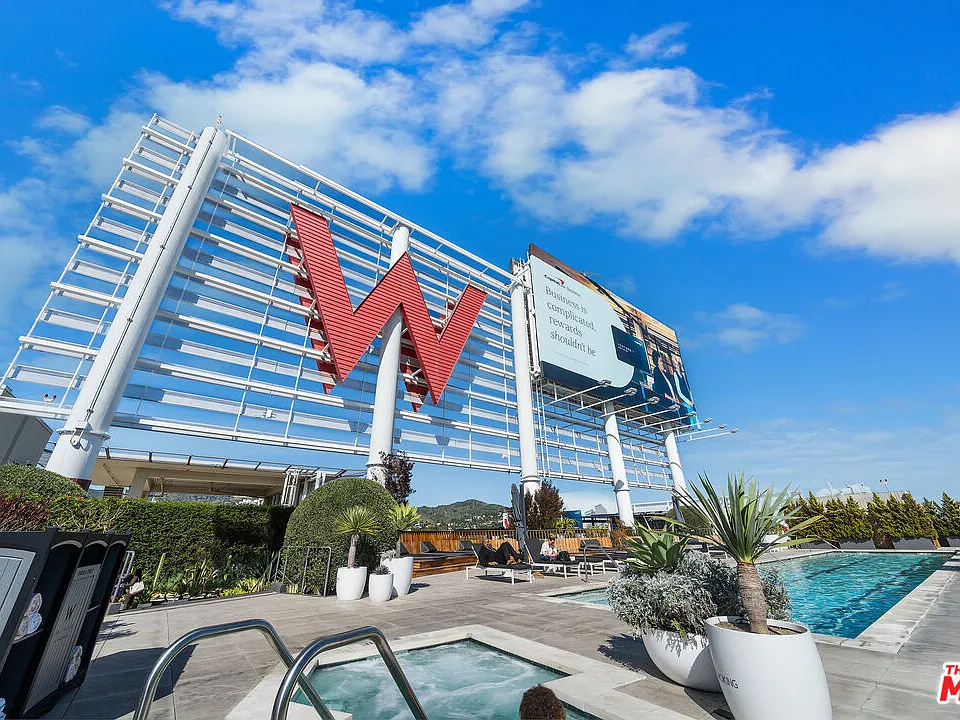 6250 Hollywood Blvd #12F