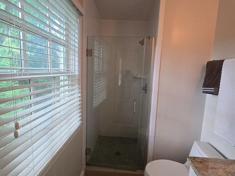 6720 Newbold Dr — Photo 23