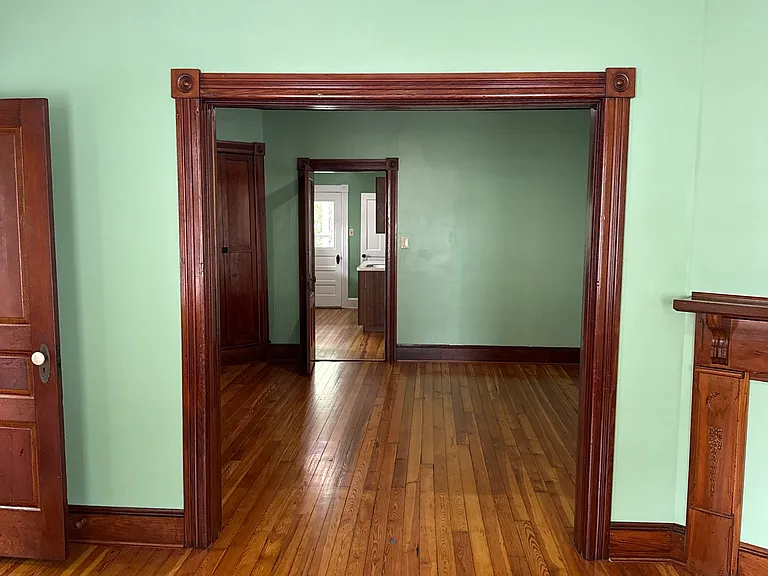 514 S Cameron St — Photo 4
