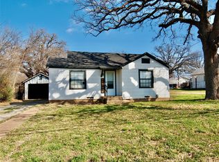 1327 Old Jacksboro Rd, Graham, TX 76450