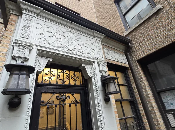 148-09 Northern Boulevard image 2 of 26