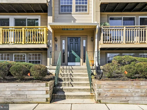 9 Cranberry Ct, Marlton, NJ 08053