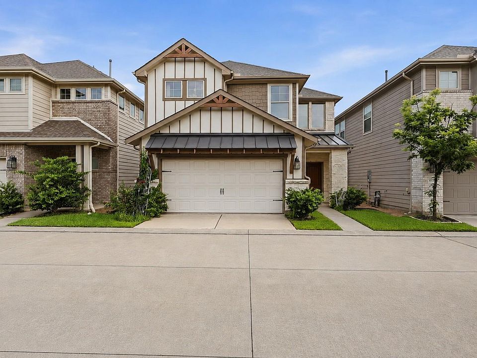 1st image of 4028 Starbright St
