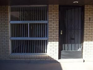 2nd image of 2929 Van Buren Ave APT 10
