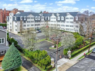 131 Clinton Pl APT 414, Hackensack, NJ, 07601