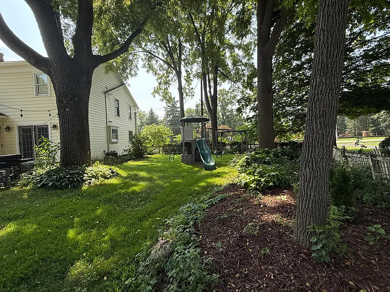 45800 W Ann Arbor Trl — Photo 34