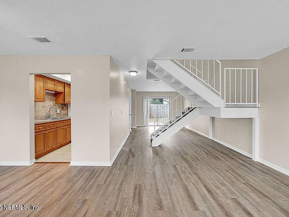 5th image of 1830 WILLOWOOD Drive