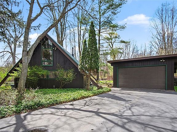 2nd image of 295 Elmgrove Rd