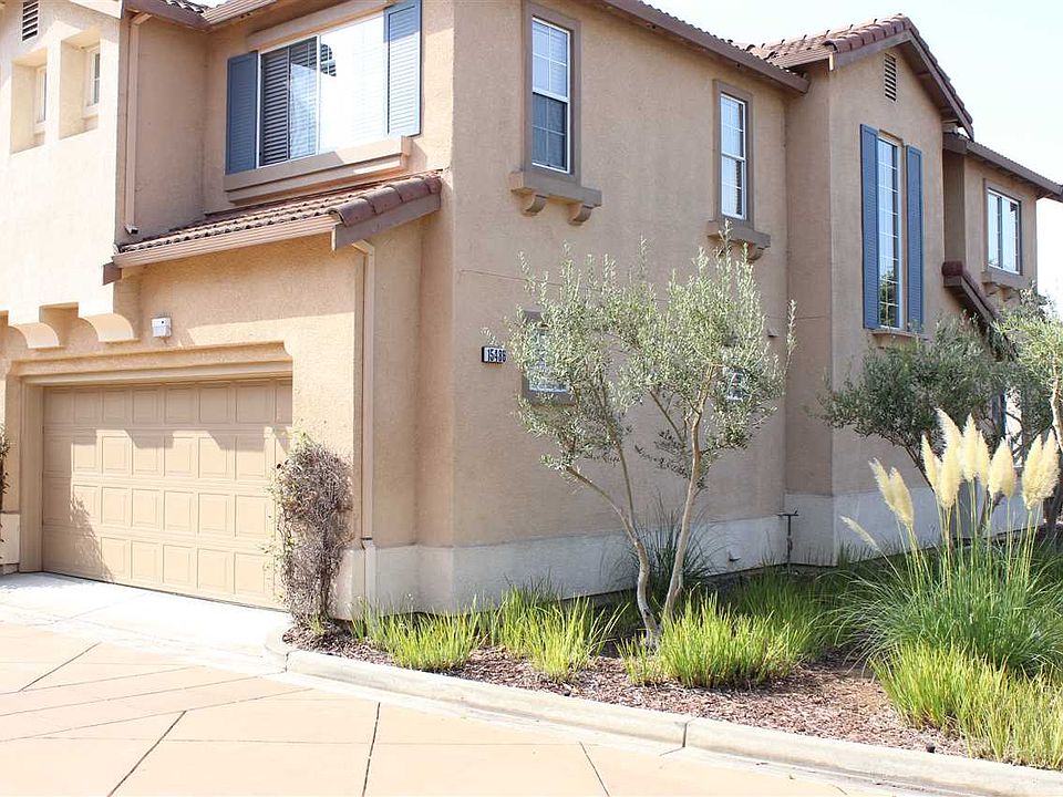 2nd image of 15486 Heron Dr