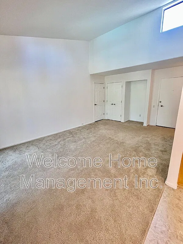 2 bed, 2.0 bath, 1005 sqft, $2,650 — Photo 3