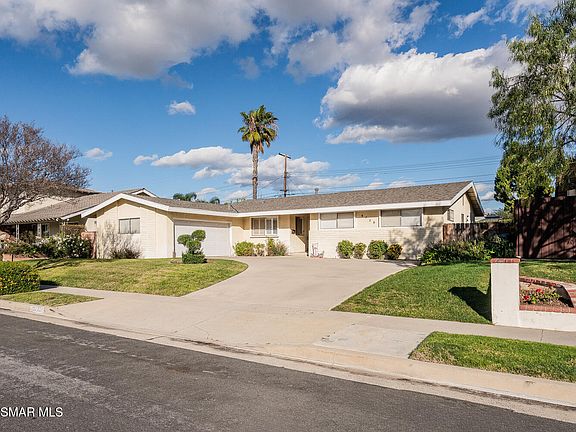 2nd image of 9720 Sophia Ave