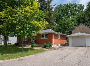 13 Lewis St, Wilmot, ON N3A 1P5