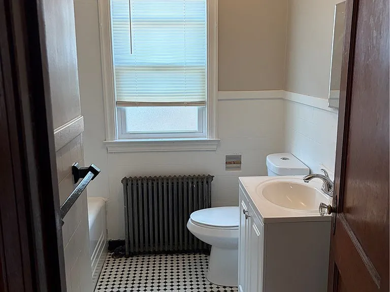 1761 Welch Ave #UPPER — Photo 7