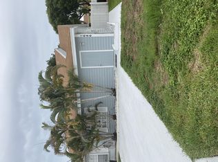 1686 Royal Forest Ct, West Palm Beach, FL 33406