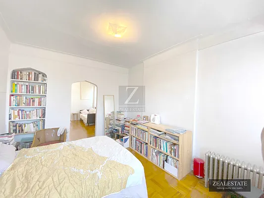 Rented by ZealEstate Group Inc | media 4