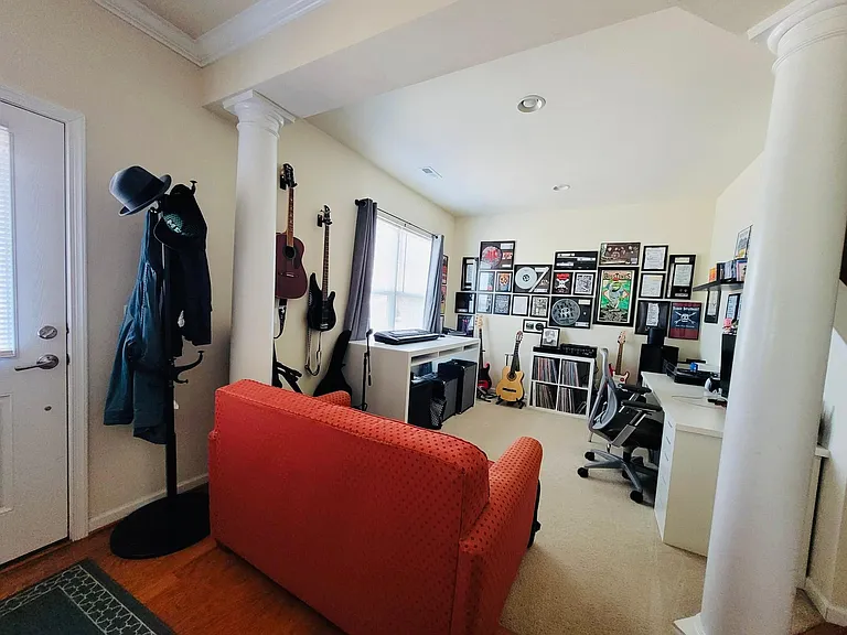 Den/Study/Rec Room