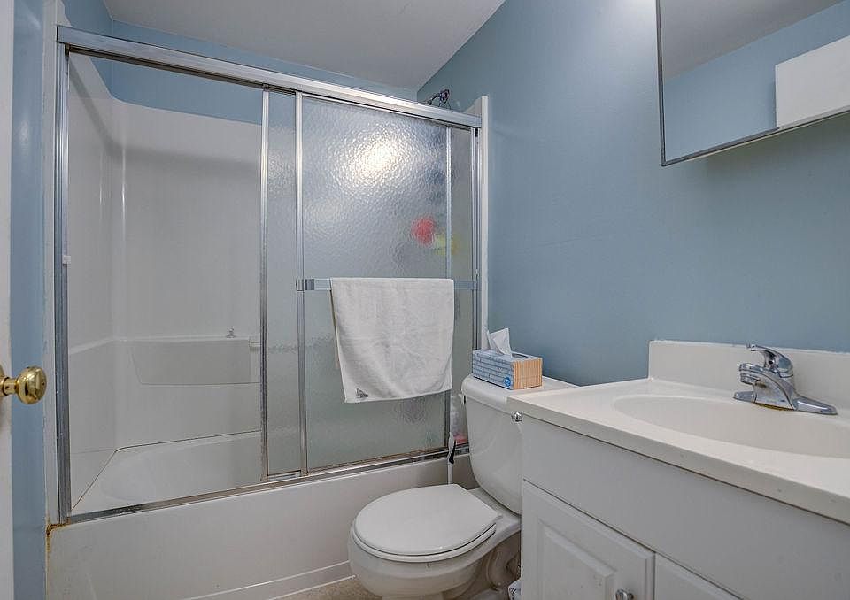 1st image of 113 W South St