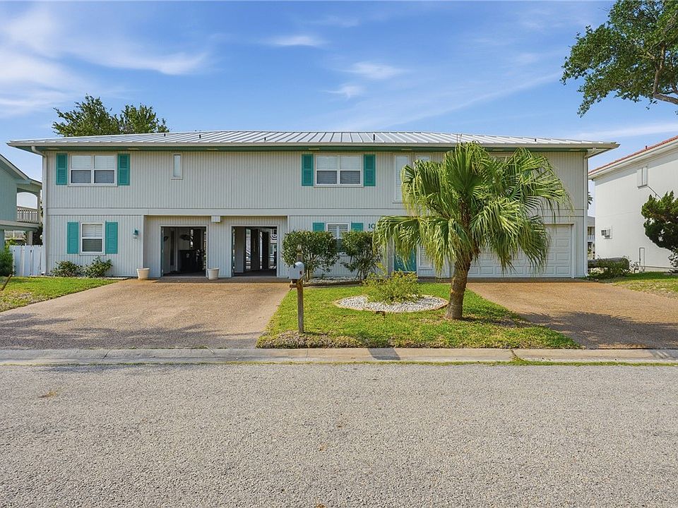 1st image of 10 Catalina Dr