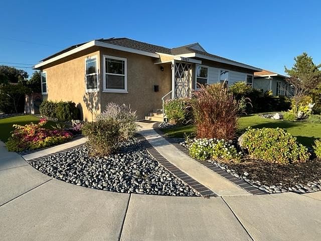 1st image of 6003 Greenmeadow Rd