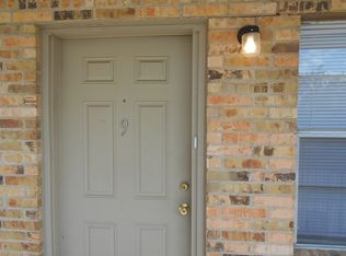 105 E Avenue B APT 9, Copperas Cove, TX 76522