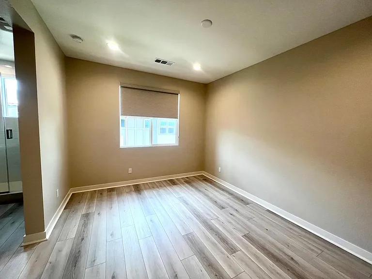 13072 Lumen Way — Photo 9