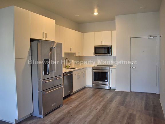 2nd image of 91-3641 Iwikuamoo St #6109