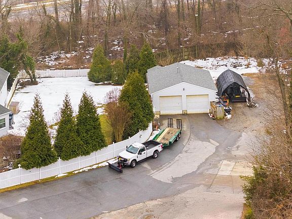 2nd image of 6550 Lawyers Hill Rd