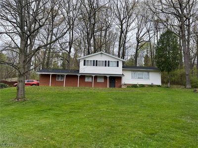 11891 Center Dr NE, Magnolia, OH, 44643