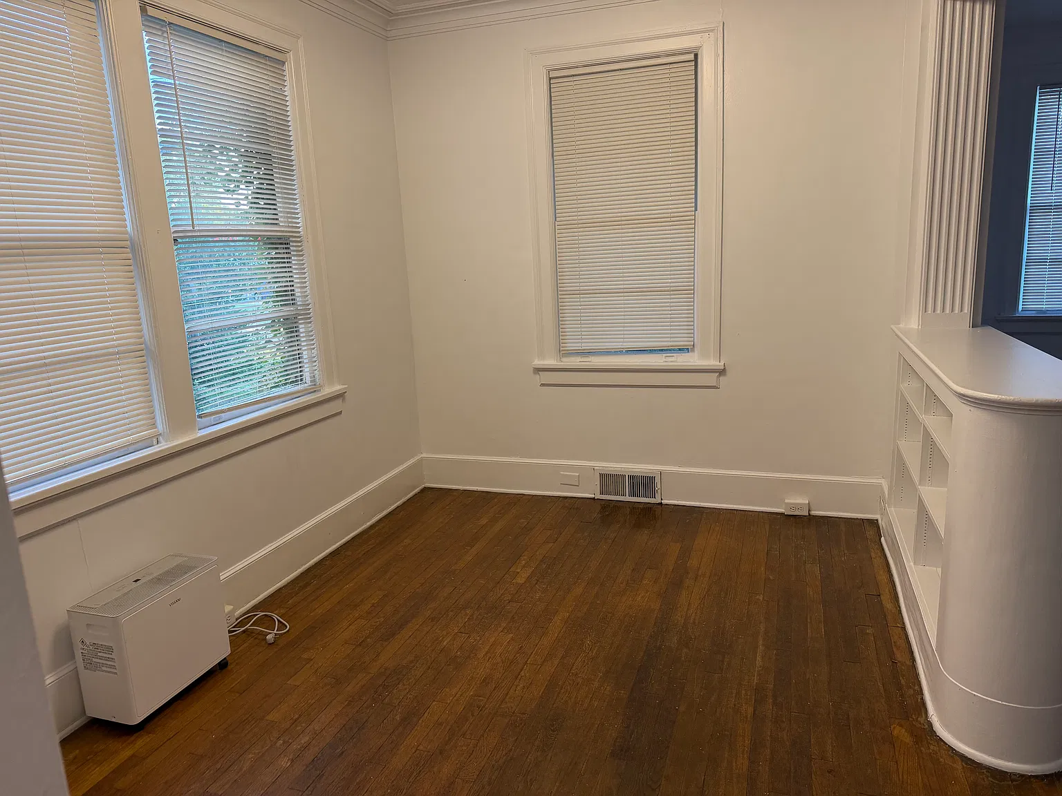 3 bed, 1500 sqft, $1,300 — Photo 3