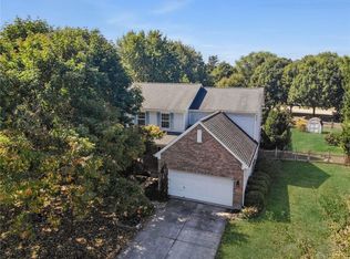 2337 S Ridge Ct, Dayton, OH 45434