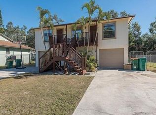 2923 Gordon St, Naples, FL 34112