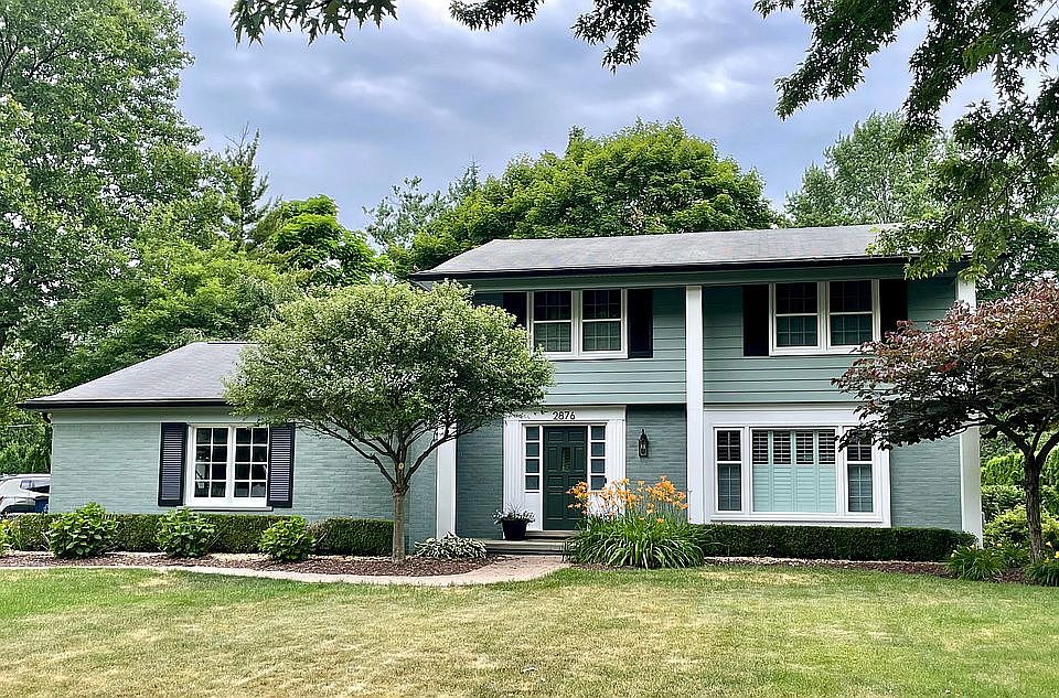 1st image of 2876 Courville Dr