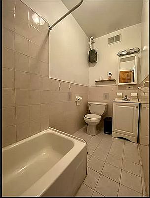 5th image of 164 E 88th St APT 5RE