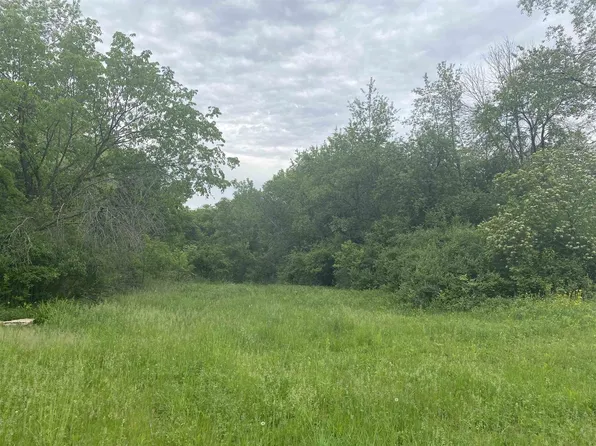 940 Calhoun Drive #1,2,3,4, Platteville, WI 53818