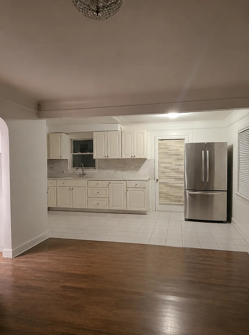 3 bed, 1128 sqft, $1,700 — Photo 4