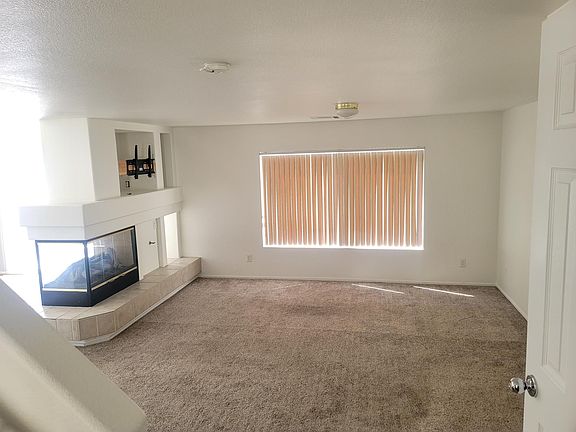 3rd image of 9579 Camelback Peak Ct