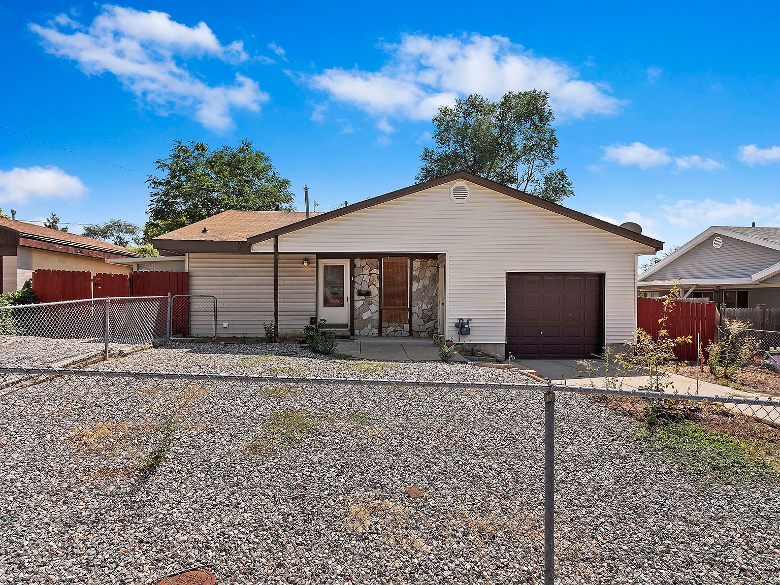 4 Birch Cir, Clearfield, UT 84015 MLS 1888745 Zillow