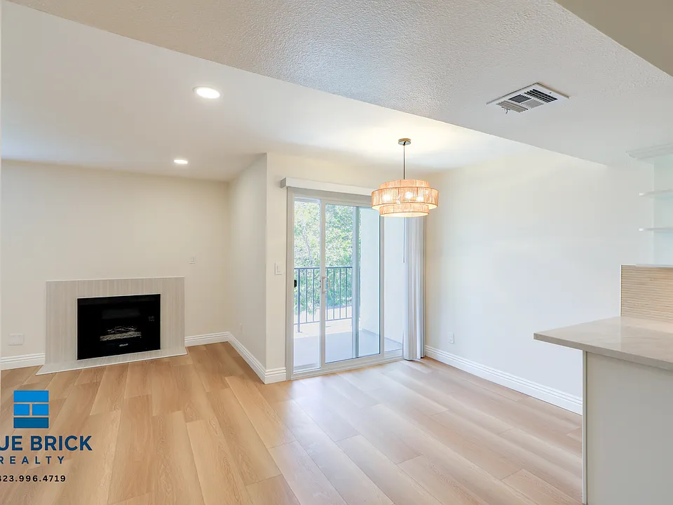 1405 N Normandie Ave #106