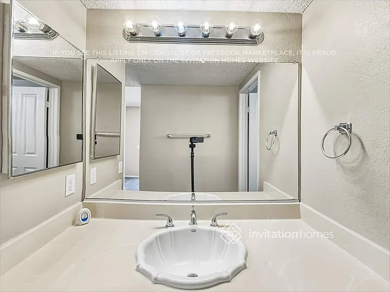 15778 Jalanie Ln — Photo 7