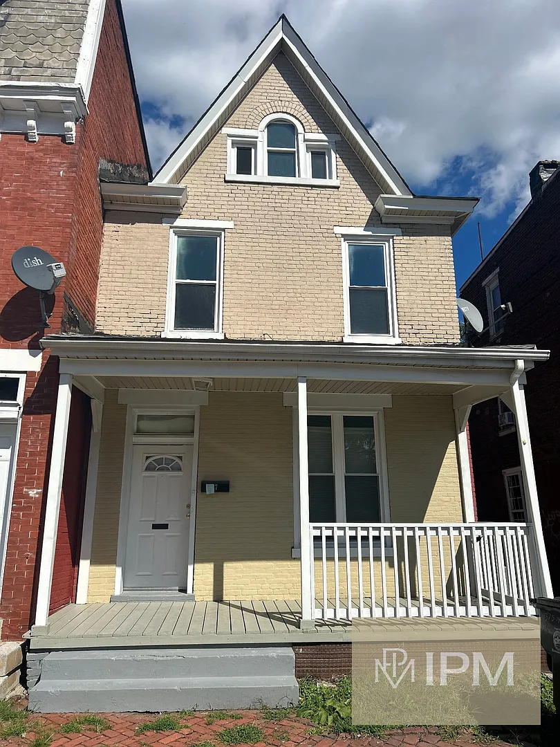 Coming Soon! Beautiful 5 Bedroom, 1.5 Bath Home in Allison Hill, Harrisburg, Pa! — Photo 1