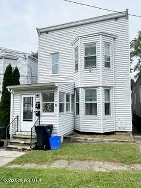 2nd image of 105 Ford Avenue