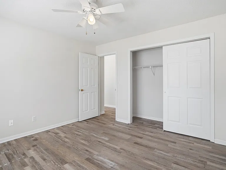 3604 Chatham Dr — Photo 19