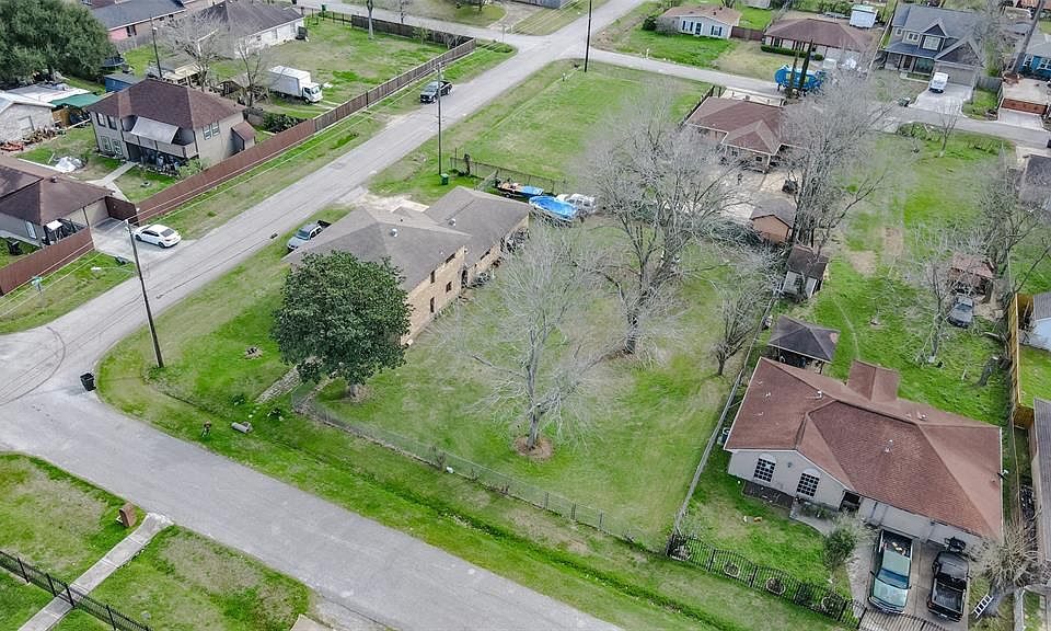 8046 Tavenor Ln, Houston, TX 77075 | MLS #7699558 | Zillow