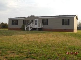 9083 Erect Rd, Seagrove, NC 27341