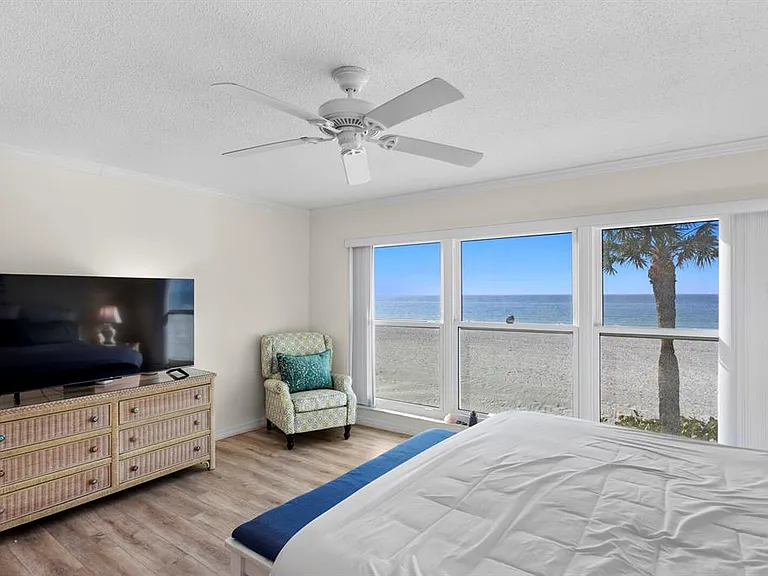 2900 Gulf Blvd #211 — Photo 26