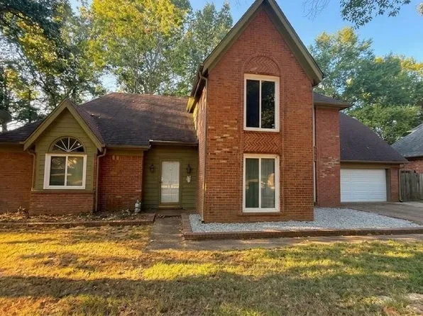 8957 Hickory Trail Dr, Cordova, TN 38018