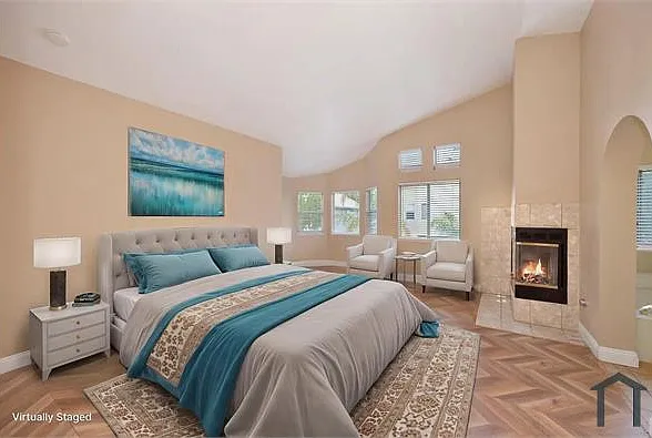 1585 Foxwood Dr — Photo 7