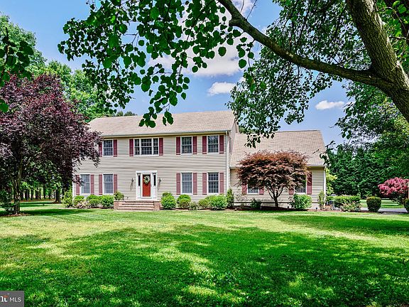 2nd image of 26337 Arcadia Shores Cir