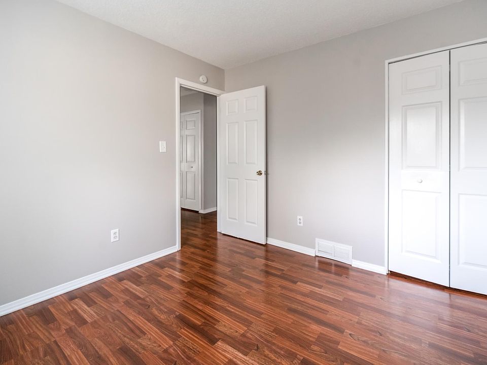 2nd image of 23140 Albion Ave